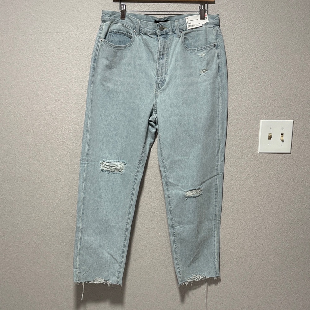NWT Uniqlo Women’s Slouch Tapered Ankle Jeans Light Blue Distressed Size 30